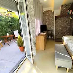 Apartma Rea Izola, Pergola & Terassa, Parking Apartment Izola