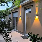 Lägenhet Apartma Rea Izola, Pergola & Terassa, Parking