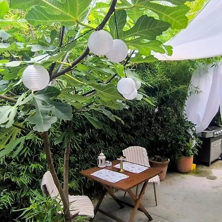 דירה Apartma Rea Izola, Pergola & Terassa, Parking *