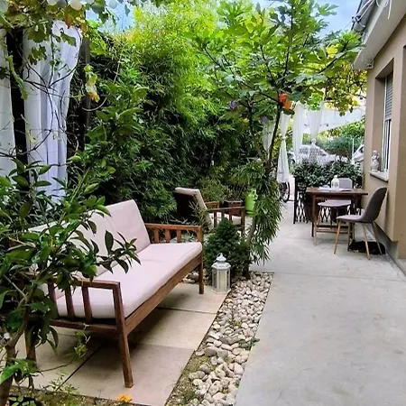 Lejlighed Apartma Rea Izola, Pergola & Terassa, Parking