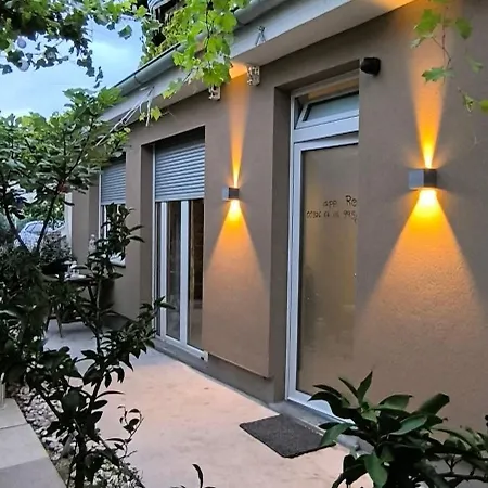 Lejlighed Apartma Rea Izola, Pergola & Terassa, Parking