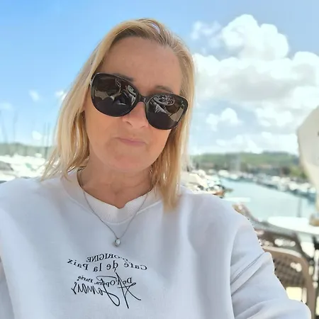 דירה Apartma Rea Izola, Pergola & Terassa, Parking