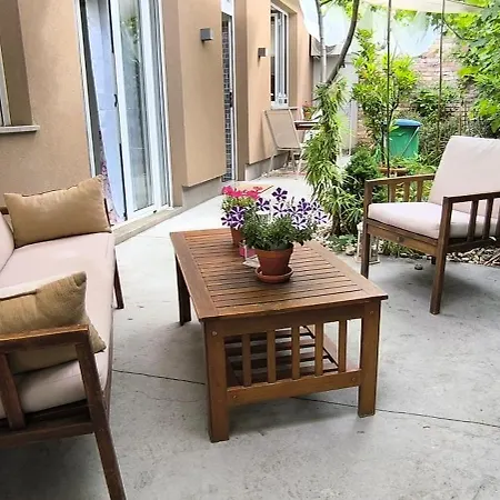 Apartma Rea Izola, Pergola & Terassa, Parking Apartment Izola