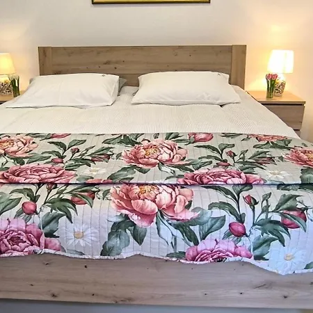 Apartma Rea Izola, Pergola & Terassa, Parking