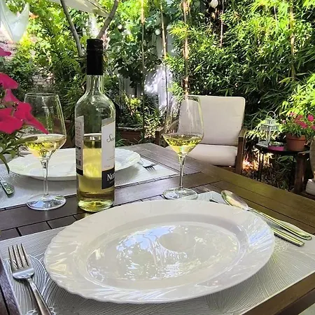 Apartma Rea Izola, Pergola&terassa, Parking Izola