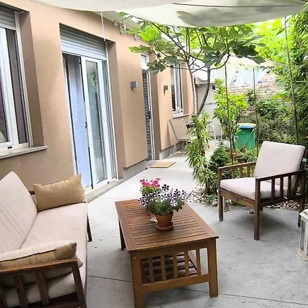Apartma Rea Izola, Pergola & Terassa, Parking Izola