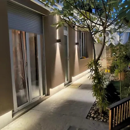 Apartma Rea Izola, Parking & Atrij Lägenhet