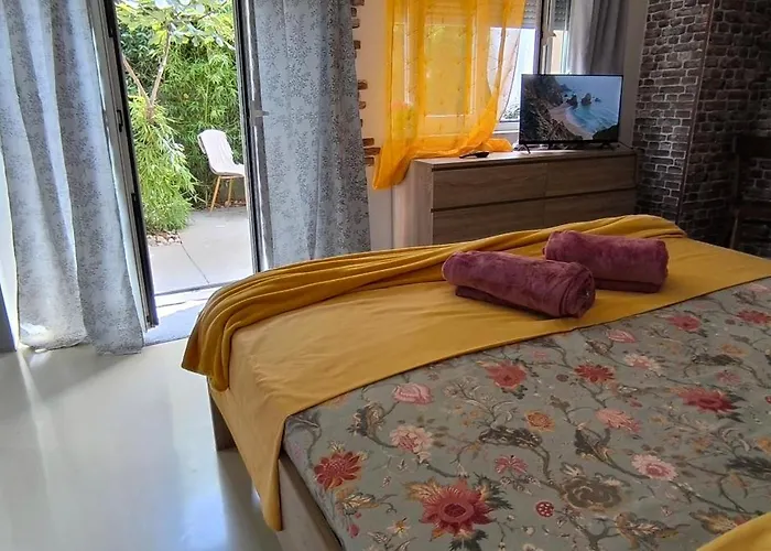 Apartma Rea Izola, Pergola & Terassa, Parking