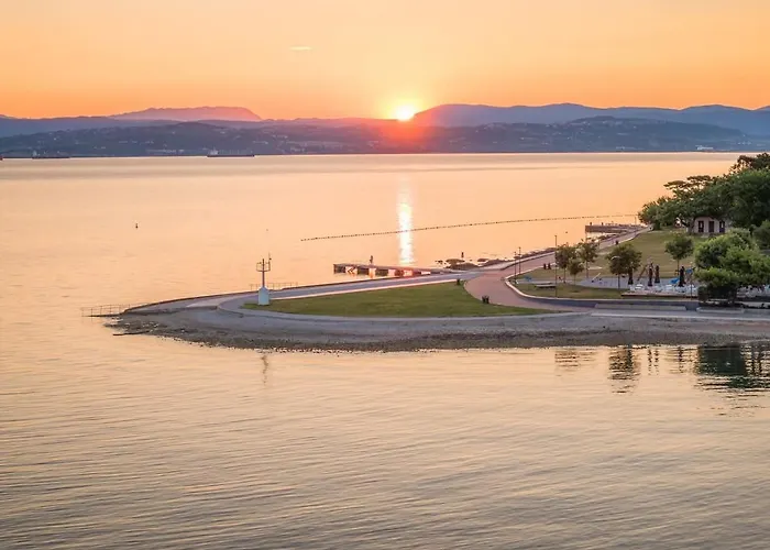 Apartma Rea Izola, Pergola & Terassa, Parking *